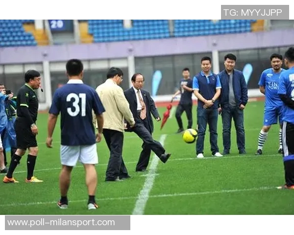 孙吉在足球赛场上的精彩表现与职业生涯回顾分析